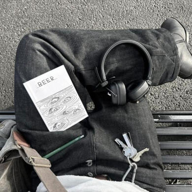 ၊၊||၊ 354 views /// /// /// /// /// /// ON REPEAT music, guitar, live sessions, soft rock, indie sounds, late-night playlists